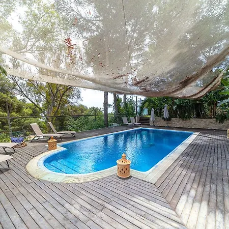 Lavanda - Privado En Compartida, *