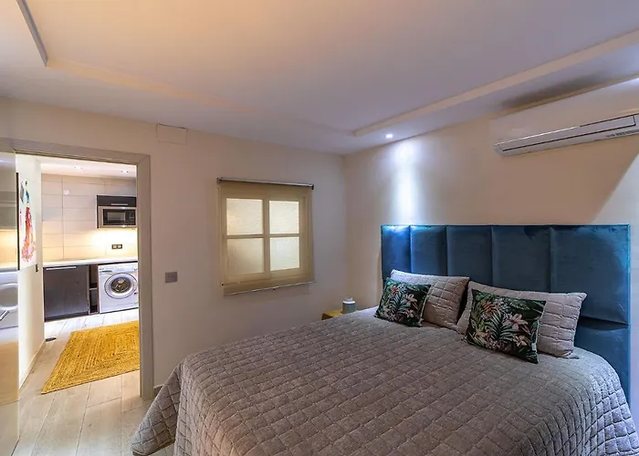 Lavanda - Privado En Compartida, * マルベーリャ